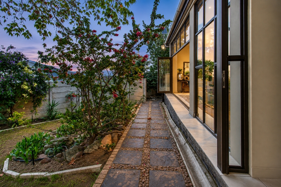3 Bedroom Property for Sale in Courtrai Western Cape